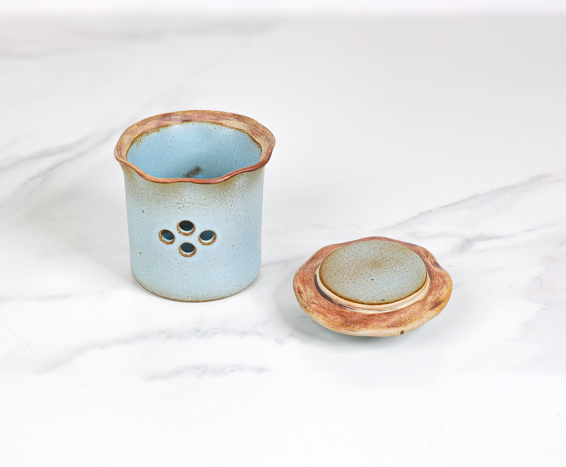 Garlic Keeper (Pick by Color) - Image 15 of 29 | Kitchenware