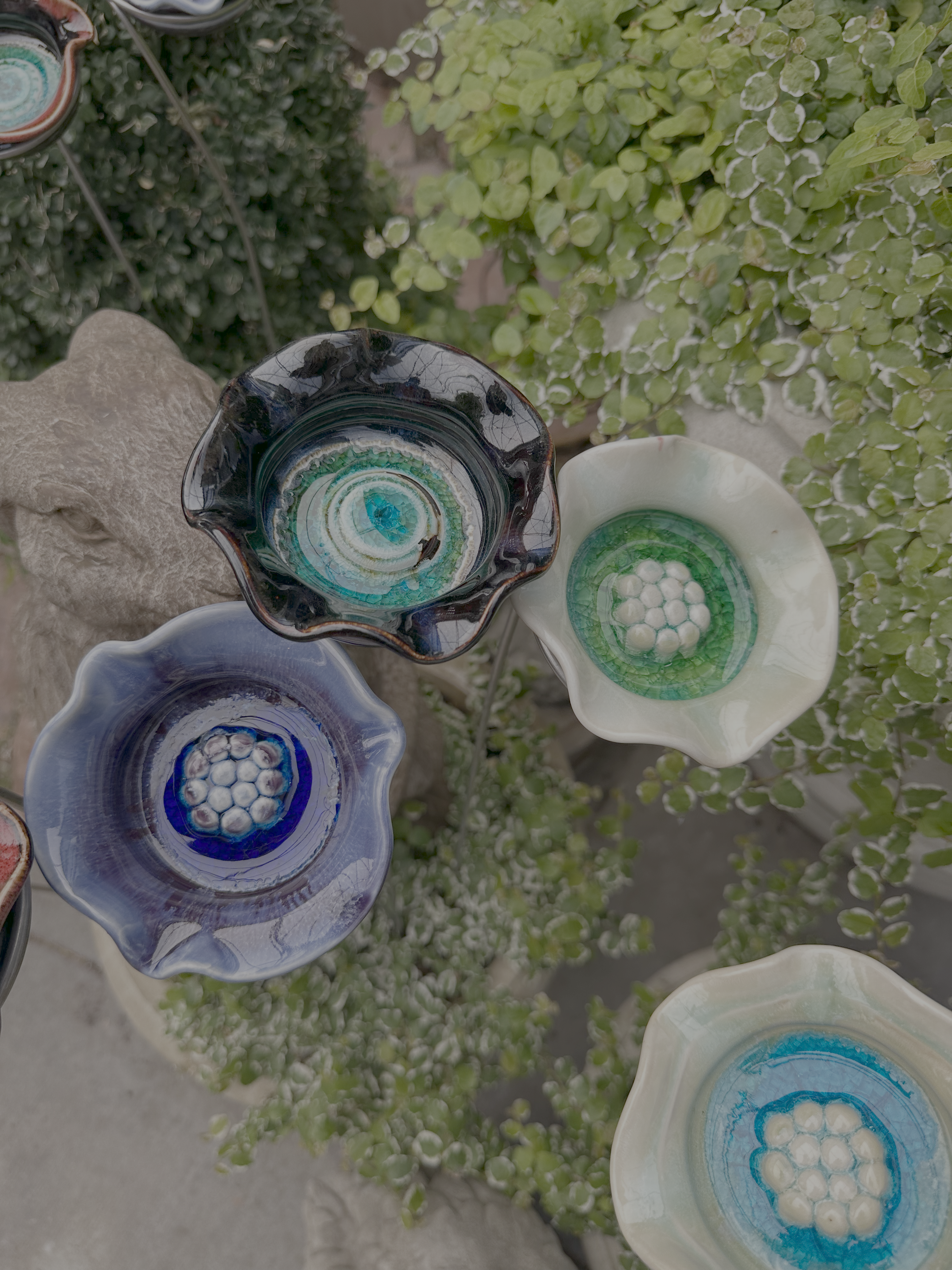 Flower Puddlers – Assorted Colors Pack - Image 3 of 8 | Garden Decor