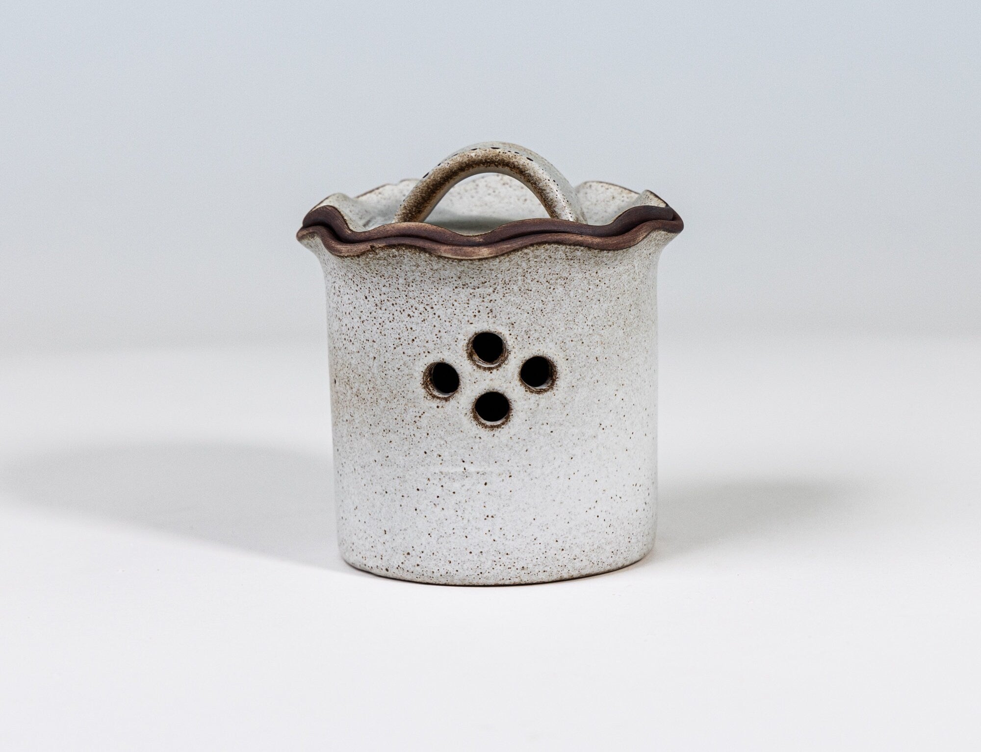 Garlic Keeper (Pick by Color) - Image 9 of 29 | Kitchenware