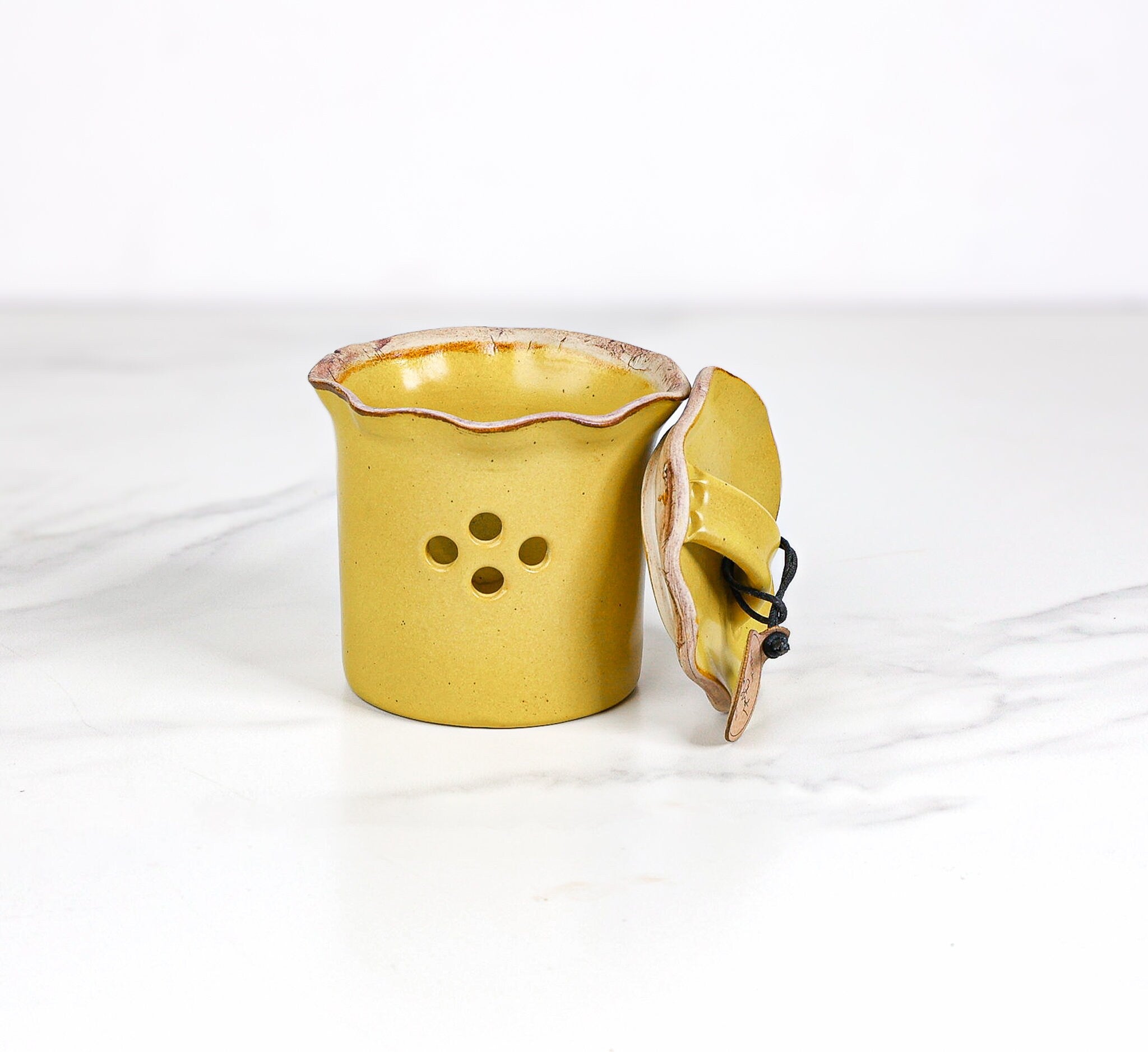 Garlic Keeper (Pick by Color) - Image 28 of 29 | Kitchenware